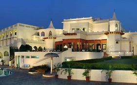 Noor-Us-Sabah Palace
